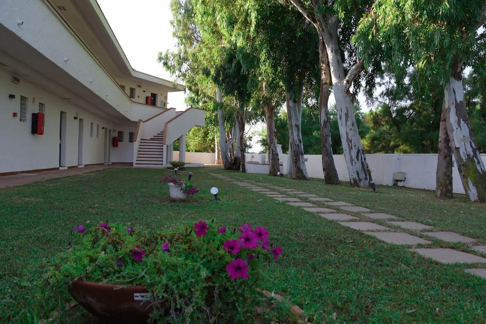 Hotel Mare Blue Olbia Exterior photo