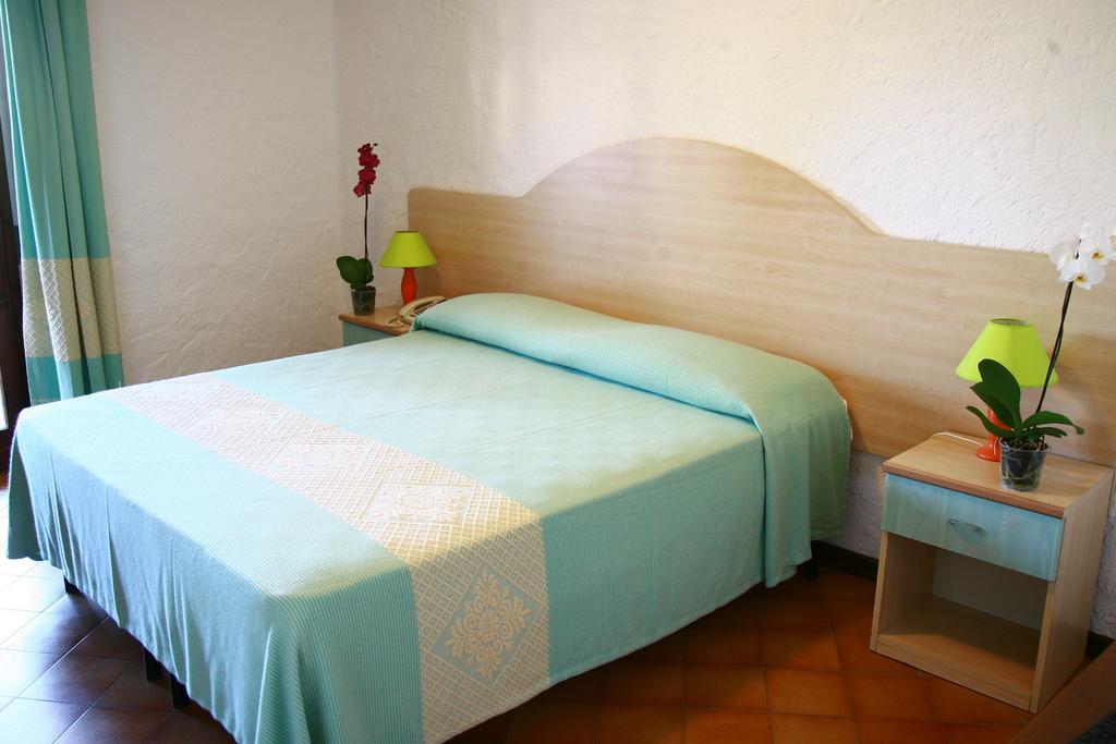 Hotel Mare Blue Olbia Exterior photo